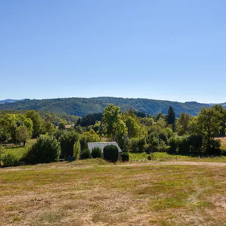 Peaceful Mountain Retreat Neuvéglise
