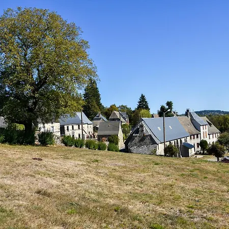 Peaceful Mountain Retreat *
